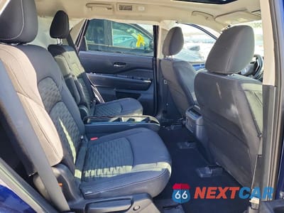 Zdjęcie 10 z 11 samochodu: 2022 NISSAN PATHFINDER SV VIN:5N1DR3BDXNC212432 - miniatura