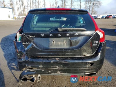 Zdjęcie 6 z 14 samochodu: 2015 VOLVO V60 VIN:YV1612SA4F1194568 - miniatura