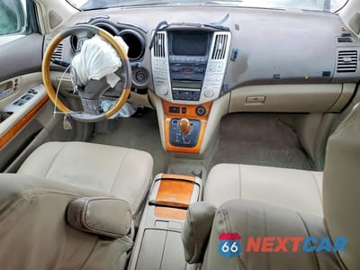 Zdjęcie 8 z 12 samochodu: 2009 LEXUS RC 350 BASE VIN:2T2HK31U49C118437 - miniatura