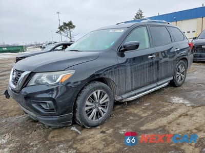 2018 NISSAN PATHFINDER S 5N1DR2MM3JC602984 - główne zdjęcie licytacji z USA - miniatura