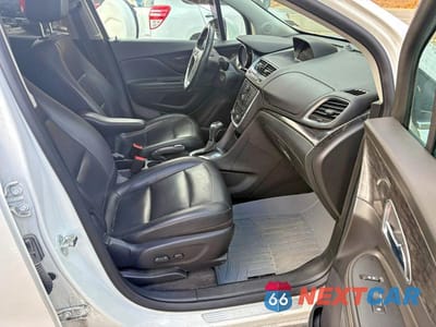Piąte zdjęcie samochodu w środku: 2016 BUICK ENCORE VIN:KL4CJGSB7GB630284 - miniatura