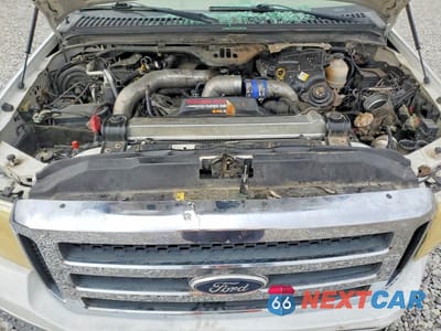 Zdjęcie 11 z 12 samochodu: 2006 FORD F350 SUPER DUTY VIN:1FTWW33PX6EA45915 - miniatura