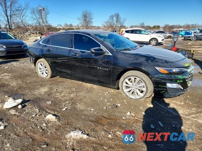 Czwarte zdjęcie samochodu z boku: 2023 CHEVROLET MALIBU LT VIN:1G1ZD5ST0PF179625 - miniatura