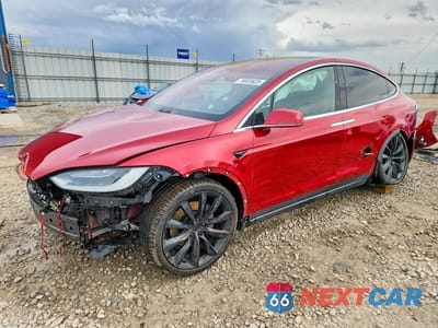 2018 TESLA MODEL X 5YJXCBE2XJF113002 - główne zdjęcie licytacji z USA - miniatura