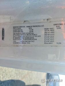 Zdjęcie 10 z 10 samochodu: 2016 FREIGHTLINER CASCADIA 125 SEMI TRUCK VIN:1FUBGEDV9GLHC5748 - miniatura