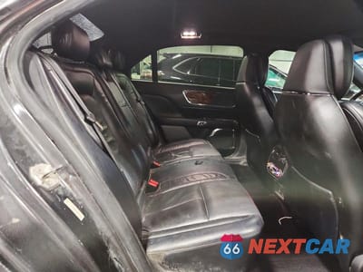 Zdjęcie 10 z 12 samochodu: 2017 LINCOLN CONTINENTAL RESERVE VIN:1LN6L9NC8H5624356 - miniatura