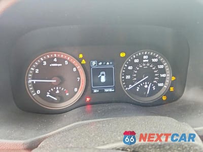 Zdjęcie 9 z 13 samochodu: 2017 HYUNDAI TUCSON LIMITED VIN:KM8J3CA24HU567602 - miniatura