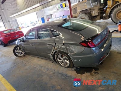 Drugie zdjęcie samochodu z przodu: 2022 HYUNDAI SONATA SE VIN:5NPEG4JA9NH141093 - miniatura