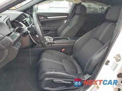 Zdjęcie 7 z 11 samochodu: 2020 HONDA CIVIC SPORT VIN:19XFC2F8XLE200020 - miniatura