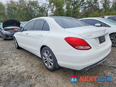 Drugie zdjęcie samochodu z przodu: 2016 MERCEDES-BENZ C 300 VIN:55SWF4JB4GU098489 - miniatura