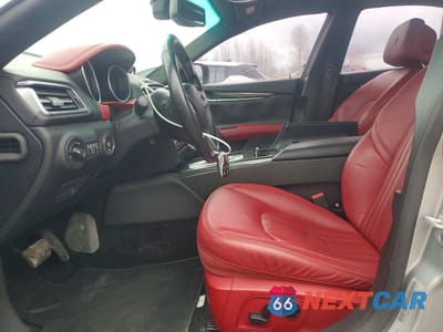 Zdjęcie 7 z 12 samochodu: 2014 MASERATI GHIBLI VIN:ZAM57XSA9E1089418 - miniatura