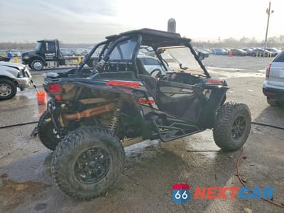 Czwarte zdjęcie samochodu z boku: 2014 POLARIS RZR 1000 XP UTILITY VEHICLE VIN:4XAST1EA4EF362240 - miniatura