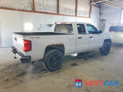 Trzecie zdjęcie samochodu z tyłu: 2015 CHEVROLET SILVERADO K1500 VIN:1GCVKPEC8FZ336589 - miniatura
