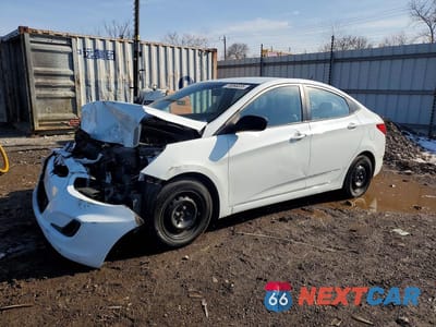 2015 HYUNDAI ACCENT GLS KMHCT4AE8FU926892 - główne zdjęcie licytacji z USA - miniatura