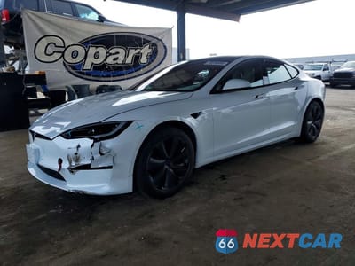2024 TESLA MODEL S 5YJSA1E69RF542222 - główne zdjęcie licytacji z USA - miniatura