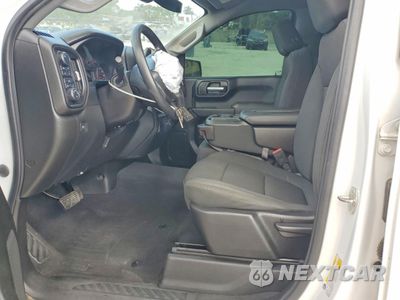 Zdjęcie 7 z 12 samochodu: 2021 CHEVROLET SILVERADO K1500 TRAIL BOSS CUSTOM VIN:1GCPYCEL7MZ280027 - miniatura