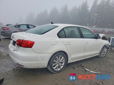 Trzecie zdjęcie samochodu z tyłu: 2012 VOLKSWAGEN JETTA SE VIN:3VWDP7AJ6CM314859 - miniatura