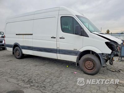 Czwarte zdjęcie samochodu z boku: 2011 MERCEDES-BENZ SPRINTER 2500 VIN:WD3PE8CB4B5568263 - miniatura