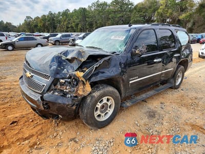 2014 CHEVROLET TAHOE C1500 LTZ 1GNSCCE08ER127759 - główne zdjęcie licytacji z USA - miniatura