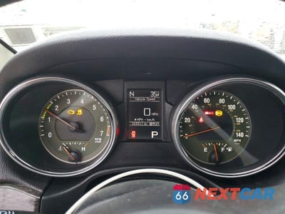 Zdjęcie 9 z 13 samochodu: 2011 JEEP GRAND CHEROKEE LAREDO VIN:1J4RR4GG6BC675967 - miniatura