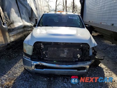 Piąte zdjęcie samochodu w środku: 2010 DODGE RAM 3500 FLATBED TRUCK VIN:3D73Y4CL2AG162511 - miniatura
