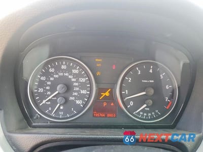 Zdjęcie 9 z 13 samochodu: 2006 BMW 330 I VIN:WBAVB33586KS33885 - miniatura
