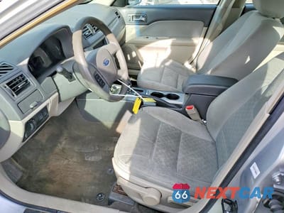 Zdjęcie 7 z 12 samochodu: 2012 FORD FUSION S VIN:3FAHP0GA2CR141448 - miniatura