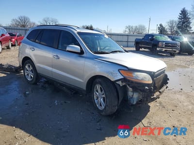 Czwarte zdjęcie samochodu z boku: 2011 HYUNDAI SANTA FE LIMITED VIN:5XYZKDAG4BG079531 - miniatura