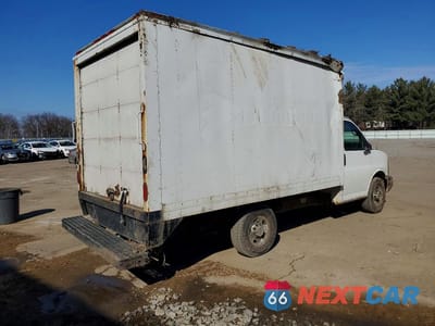 Trzecie zdjęcie samochodu z tyłu: 2012 CHEVROLET EXPRESS G3500 VIN:1GB0G2BG7C1165015 - miniatura
