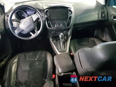 Zdjęcie 8 z 11 samochodu: 2015 FORD FOCUS SE VIN:1FADP3F21FL356395 - miniatura