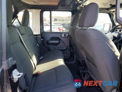 Zdjęcie 10 z 11 samochodu: 2020 JEEP WRANGLER UNLIMITED SPORT VIN:1C4HJXDG4LW332279 - miniatura