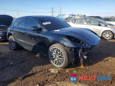 Czwarte zdjęcie samochodu z boku: 2021 PORSCHE MACAN TURBO VIN:WP1AF2A50MLB60441 - miniatura