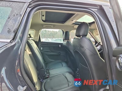 Zdjęcie 10 z 13 samochodu: 2020 MINI COOPER S COUNTRYMAN ALL4 VIN:WMZYX1C08L3L48180 - miniatura