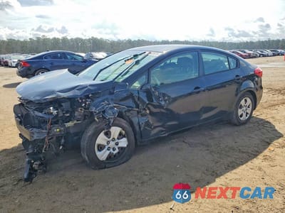 2015 KIA FORTE LX KNAFK4A68F5426090 - główne zdjęcie licytacji z USA - miniatura