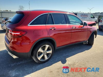 Trzecie zdjęcie samochodu z tyłu: 2019 MERCEDES-BENZ GLC 300 VIN:WDC0G4JB0KF573283 - miniatura