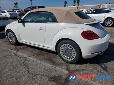 Drugie zdjęcie samochodu z przodu: 2014 VOLKSWAGEN BEETLE VIN:3VW5X7AT5EM804394 - miniatura