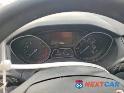 Zdjęcie 9 z 13 samochodu: 2015 FORD FOCUS SE VIN:1FADP3K24FL282217 - miniatura