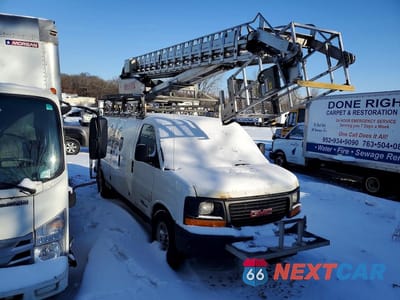 Czwarte zdjęcie samochodu z boku: 2006 GMC SAVANA 3500 VAN WITH BUCKET LIFT VIN:1GTHG392161207097 - miniatura