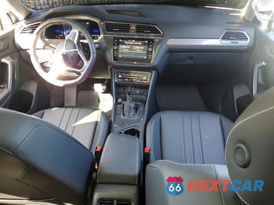 Zdjęcie 8 z 13 samochodu: 2023 VOLKSWAGEN TIGUAN SE VIN:3VVNB7AX7PM056420 - miniatura