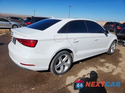 Trzecie zdjęcie samochodu z tyłu: 2018 AUDI A3 PREMIUM VIN:WAUAUGFF0J1038852 - miniatura