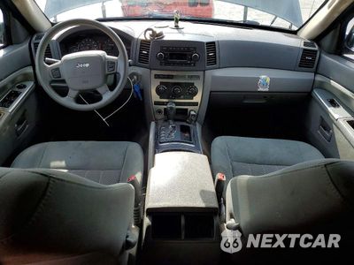 Zdjęcie 8 z 13 samochodu: 2006 JEEP GRAND CHEROKEE LAREDO VIN:1J4GS48K26C345537 - miniatura