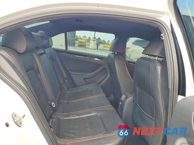 Zdjęcie 10 z 11 samochodu: 2015 VOLKSWAGEN JETTA GLI VIN:3VW4T7AJ6FM303828 - miniatura