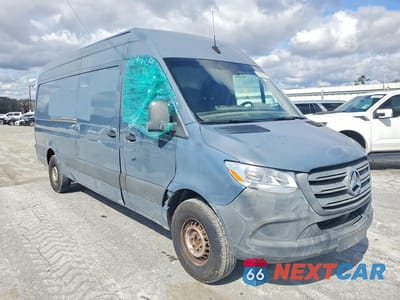 Czwarte zdjęcie samochodu z boku: 2019 MERCEDES-BENZ SPRINTER 2500 VIN:WD4PF1CD1KP111805 - miniatura