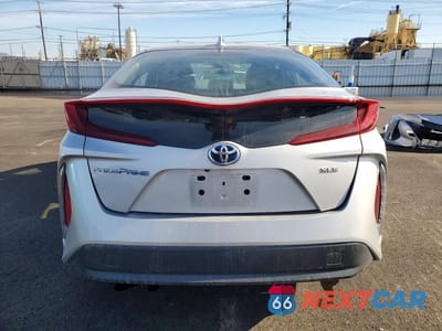 Zdjęcie 6 z 13 samochodu: 2022 TOYOTA PRIUS PRIME LE VIN:JTDKAMFP5N3226946 - miniatura
