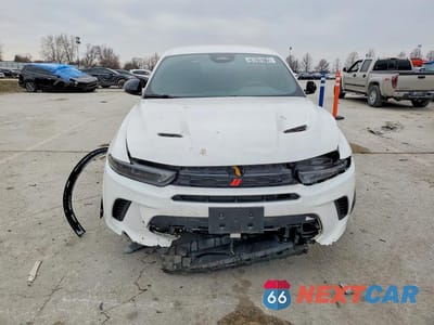 Piąte zdjęcie samochodu w środku: 2024 DODGE HORNET GT VIN:ZACNDFAN0R3A39404 - miniatura