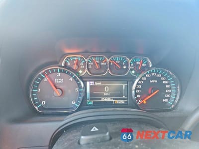 Zdjęcie 9 z 12 samochodu: 2015 CHEVROLET TAHOE K1500 VIN:1GNSKBKCXFR578298 - miniatura