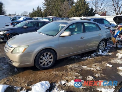 2006 TOYOTA AVALON XL 4T1BK36B56U131970 - główne zdjęcie licytacji z USA - miniatura