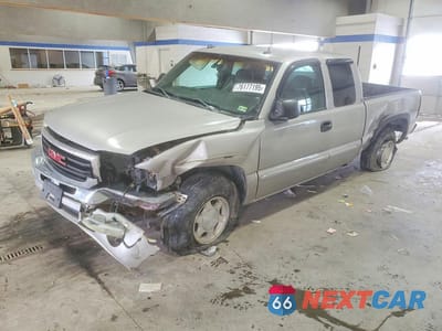 2004 GMC NEW SIERRA K1500 2GTEK19T541253067 - główne zdjęcie licytacji z USA - miniatura