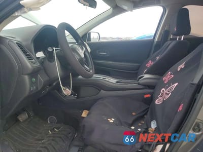 Zdjęcie 7 z 12 samochodu: 2018 HONDA HR-V LX VIN:3CZRU6H30JG716420 - miniatura