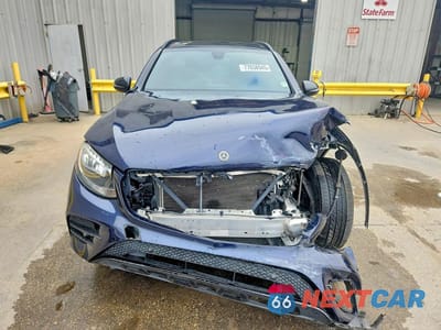 Piąte zdjęcie samochodu w środku: 2018 MERCEDES-BENZ GLC 300 4MATIC VIN:WDC0G4KB8JV099165 - miniatura